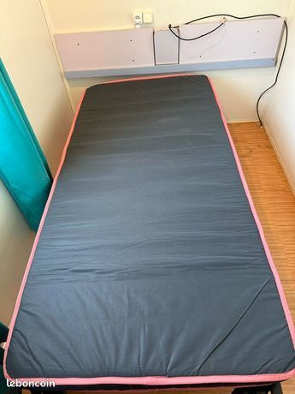 Lit cadre sommier pieds et matelas 90 x 190 Meubles
