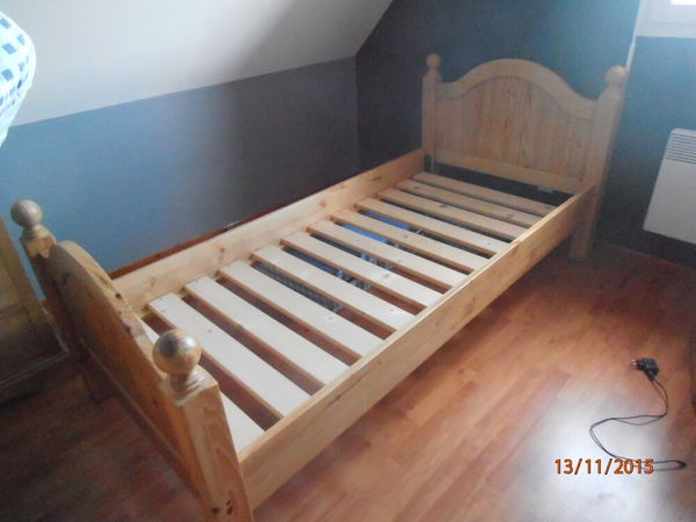 LIT 1 PERSONNE PIN MASSIF + MATELAS Meubles