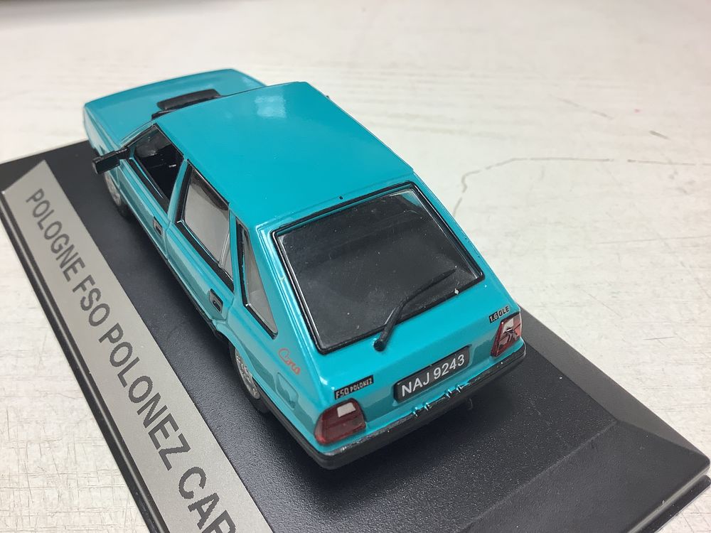 FSO POLONEZ CARO 1978 1/43 voiture miniature 