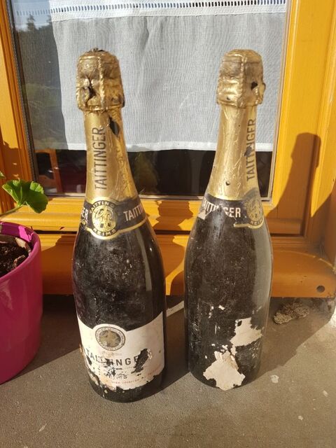2 bouteilles de Champagne taittinger 30 Rethel (08)