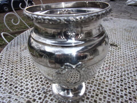 COUPE  EN  ARGENT  MACIF  600  GRAMMES  PARFAIT  ETAT  590 590 Lamorlaye (60)