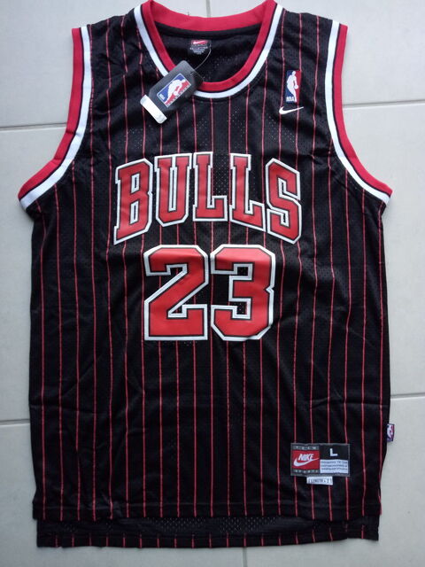 Maillot Nike NBA (taille L) neuf Jordan des Bulls 30 Saint-Quentin (02)