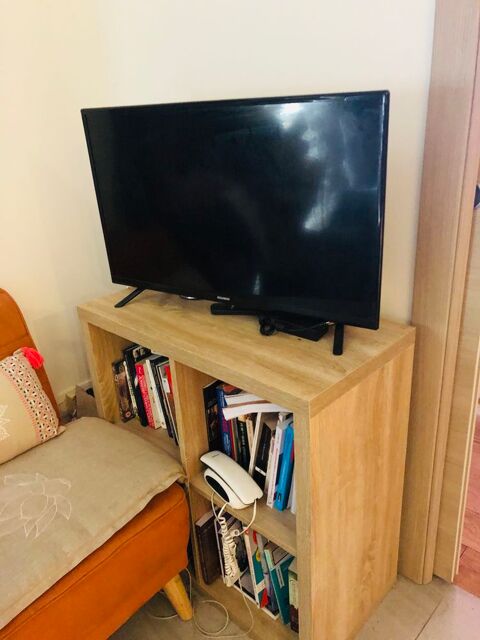 Tlviseur  TV 50 Cannes (06)