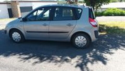 Sc&eacute;nic 1.6i 16V Expression 2004 occasion 46120 Le Bourg
