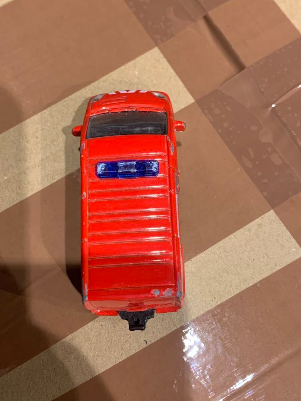 V&eacute;hicule pompier de Paris Majorette \'\' Renault trafic secours 18 \'\' 