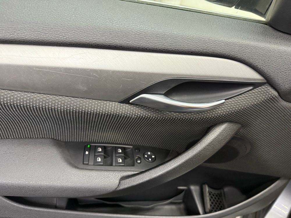 X1 sDrive 18d 143 ch Sport Design A 2012 occasion 69120 Vaulx-en-Velin