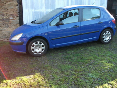 Peugeot 307 2.0 HDi - 90 XR Pr&eacute;sence