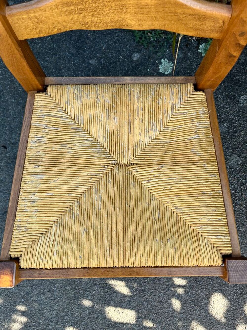 6 CHAISES BOIS ET PAILLE Meubles