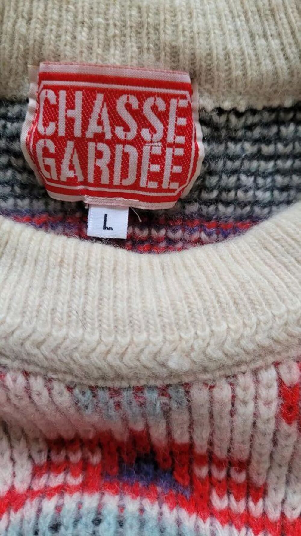 PULL Homme L
Vêtements