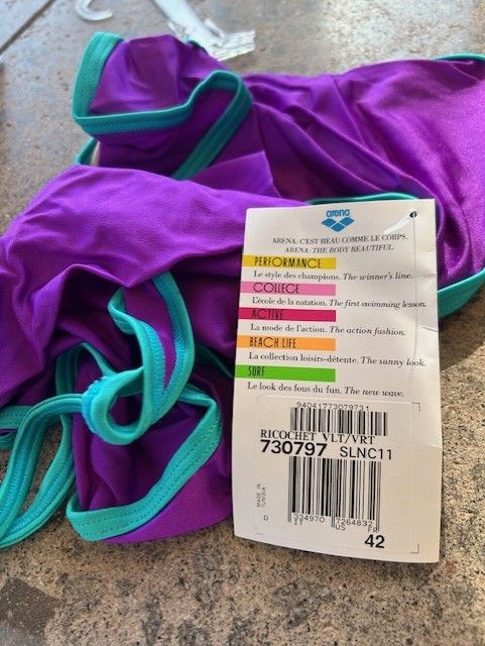 MAILLOT DE BAIN AR&Eacute;NA SP&Eacute;CIAL PISCINE NEUF TAILLE 36/38 M Vêtements