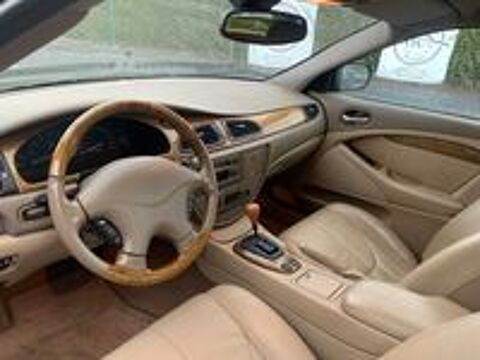 S-Type 3.0i V6 A 2000 occasion 59310 Auchy-lez-Orchies
