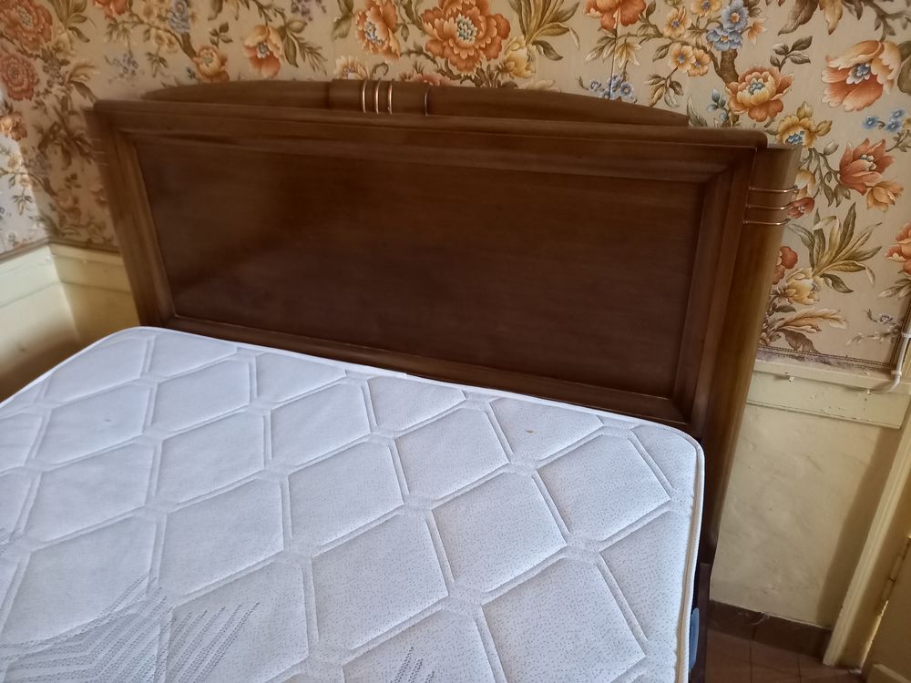 Lit et matelas Meubles