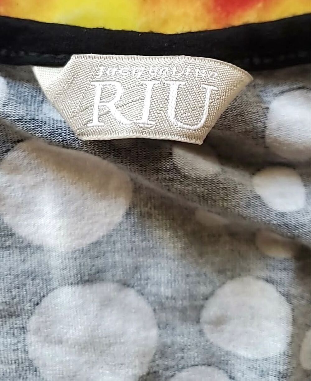 ROBE SANS MANCHES MOTIFS GRAPHIQUES JACQUELINE RIU T4 Vêtements