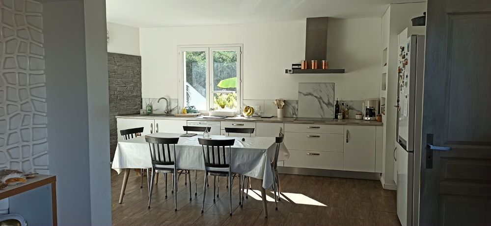 Vente Maison Maison familiale 120 m² ? 4 ch + bureau ? Terrain 900 m² Suze-la-rousse