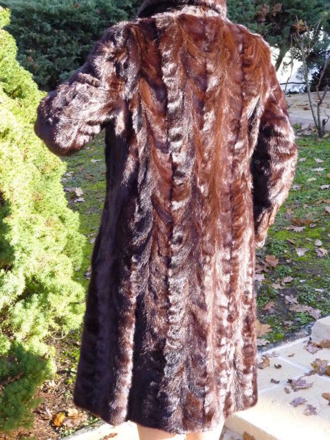 Manteau de fourrure 250 Toulon (83)