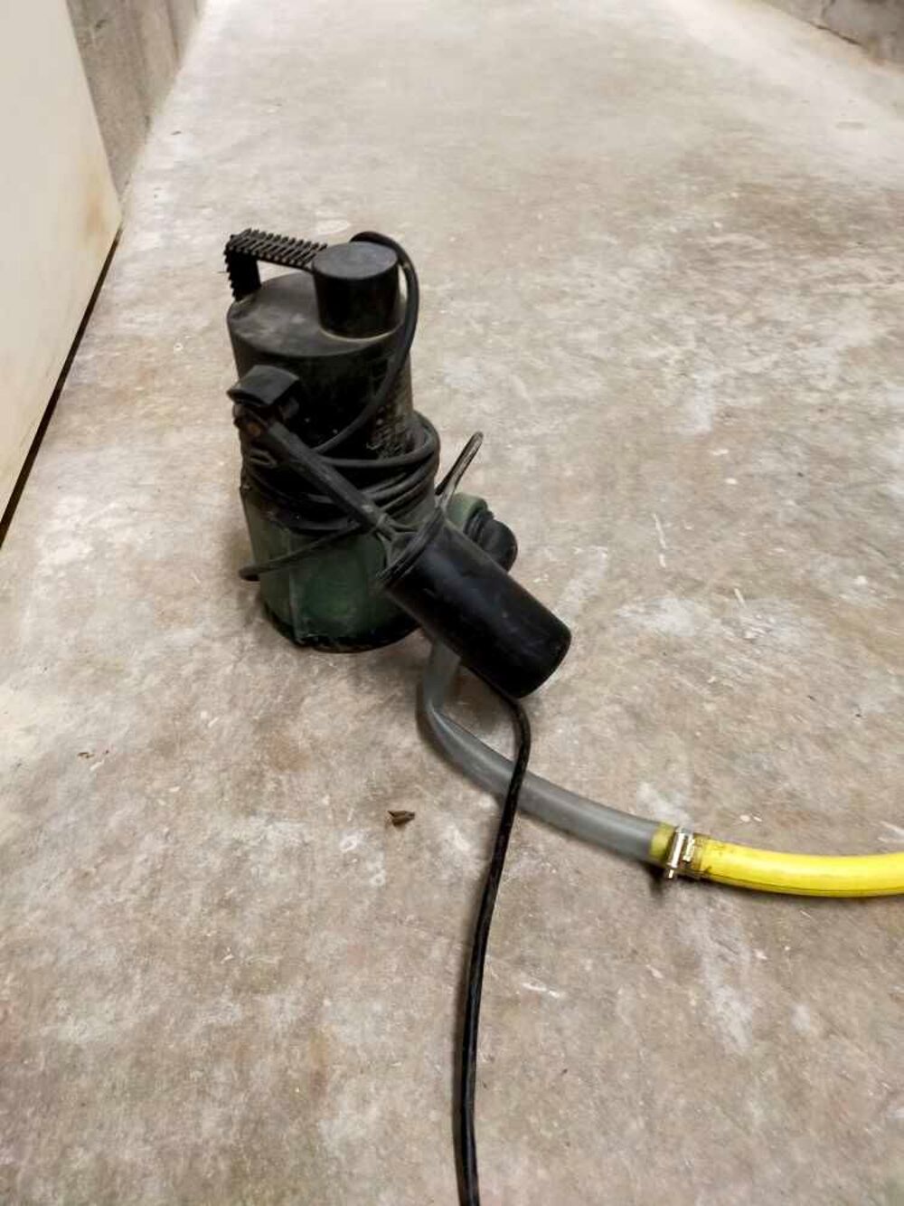 pompe &agrave; eau Jardin