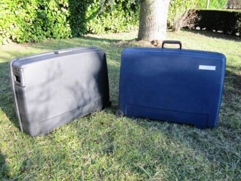 VALISES de marque VISA 60 Lorry-ls-Metz (57)