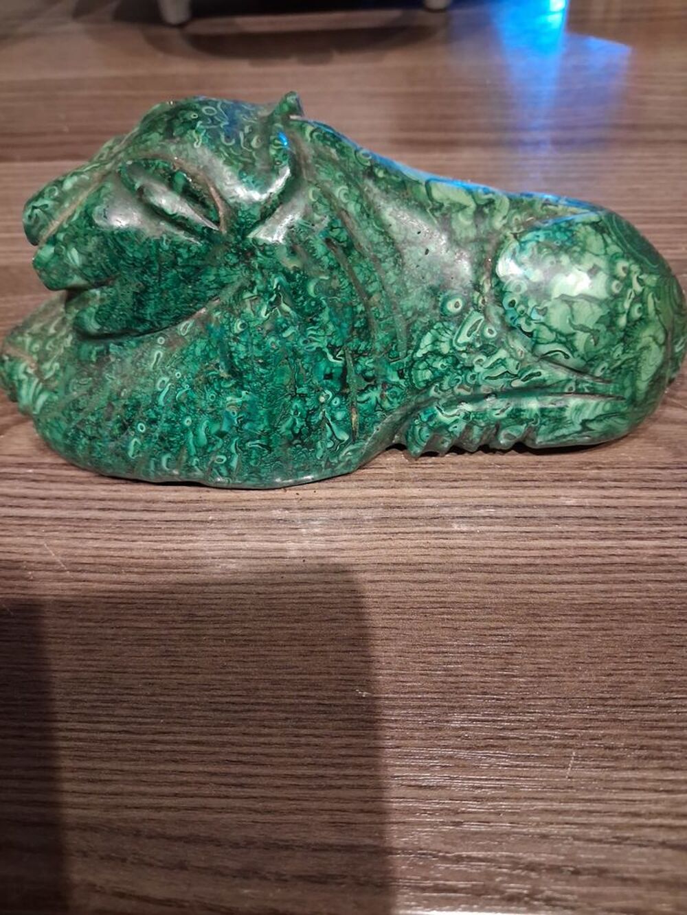 Sculpture en malachite lion naturel Décoration
