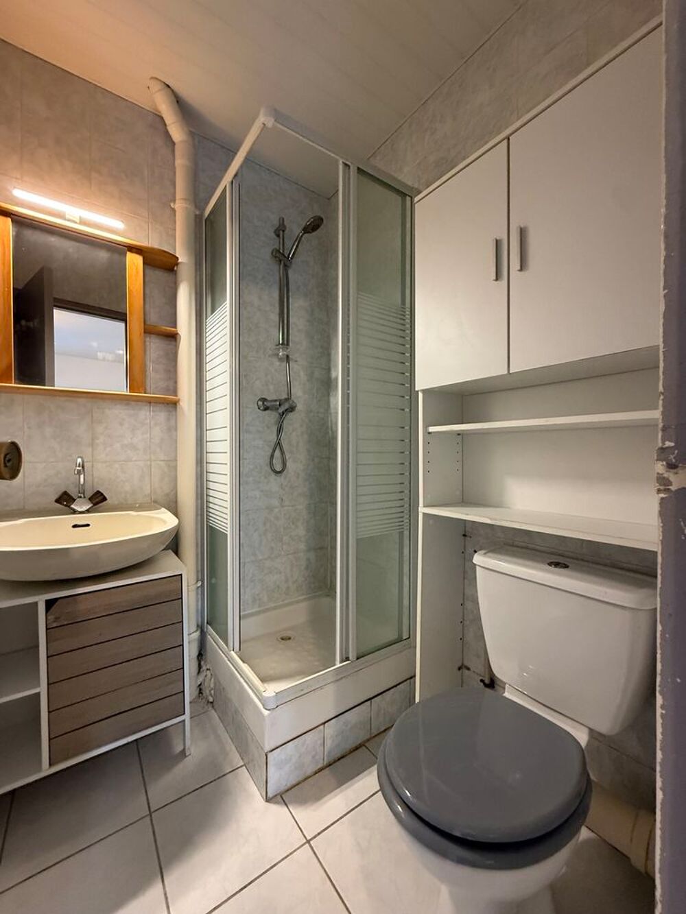 Location Appartement Studio meublé avec balcon ? 18 m² ? Perpignan Perpignan