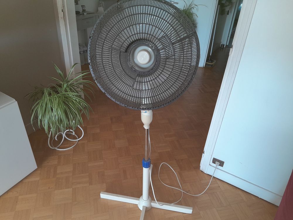 Ventilateur sur pied Electroménager