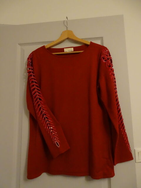 pull lainage fin -couleur bordeaux 15 Ucel (07)