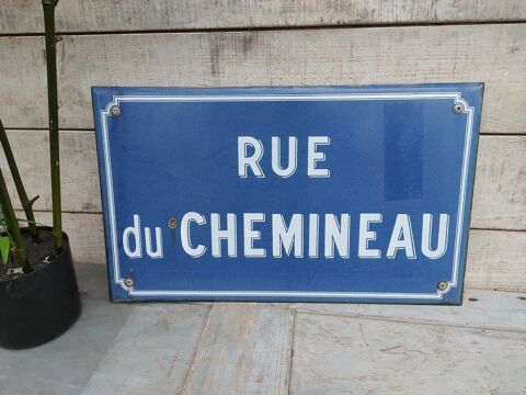 Ancienne Plaque de Rue Émaillée RUE DU CHEMINEAU 80 Loches (37)