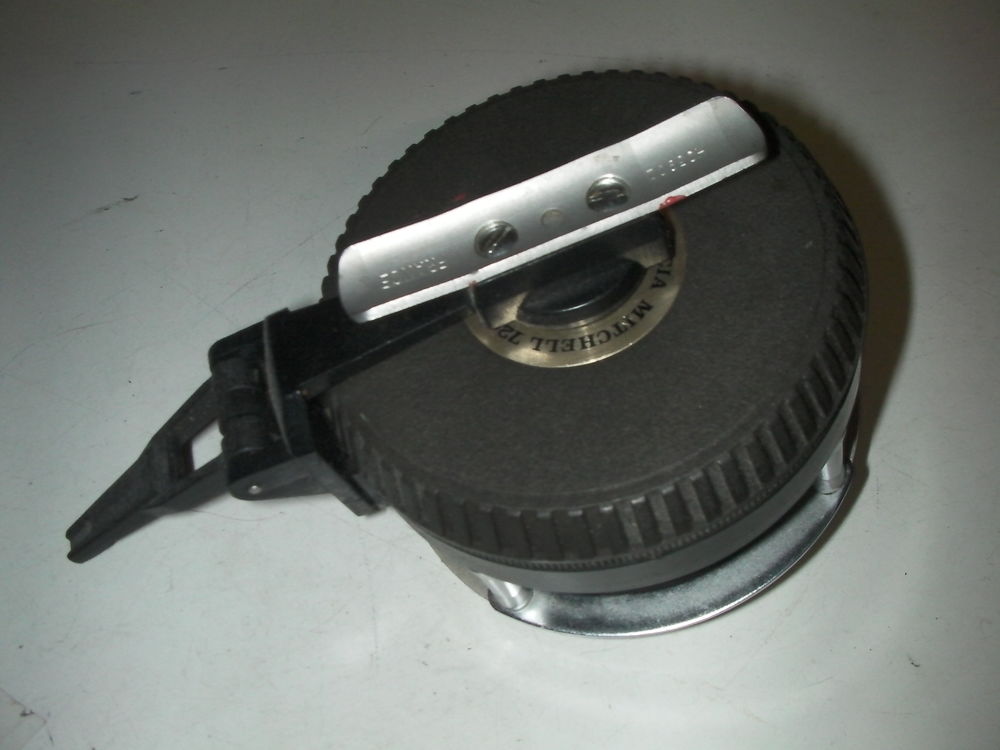 Moulinet automatique MITCHELL 720 Sports