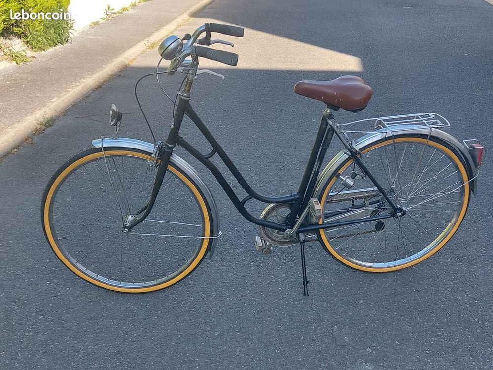 V&eacute;ritable V&eacute;lo de ville "Type Hollandais" ,3 vitesses Vélos