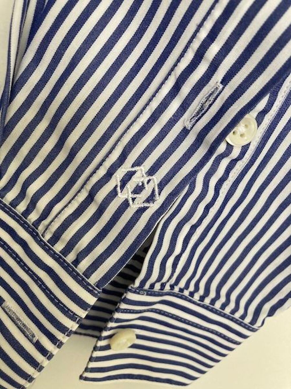 Chemise FIGARET double col coupe ajust&eacute;e taille M Vêtements
