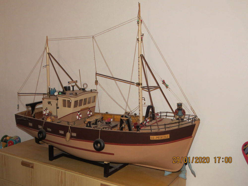 BATEAU PECHE BOIS Jeux / jouets