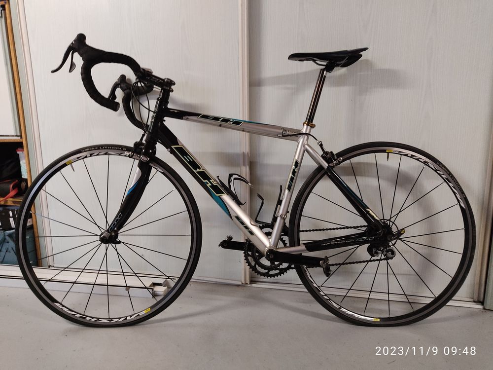 V&eacute;lo route BH Vélos