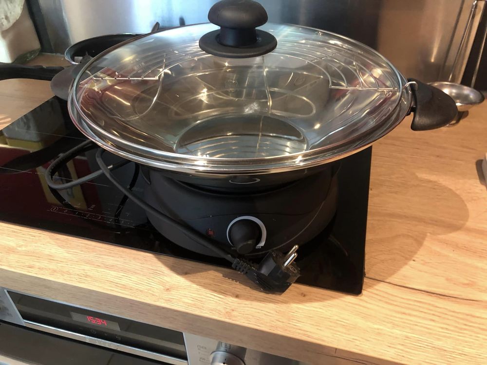 wok , tajinn , multi cuiseur , mijoteur 34 cm Cuisine