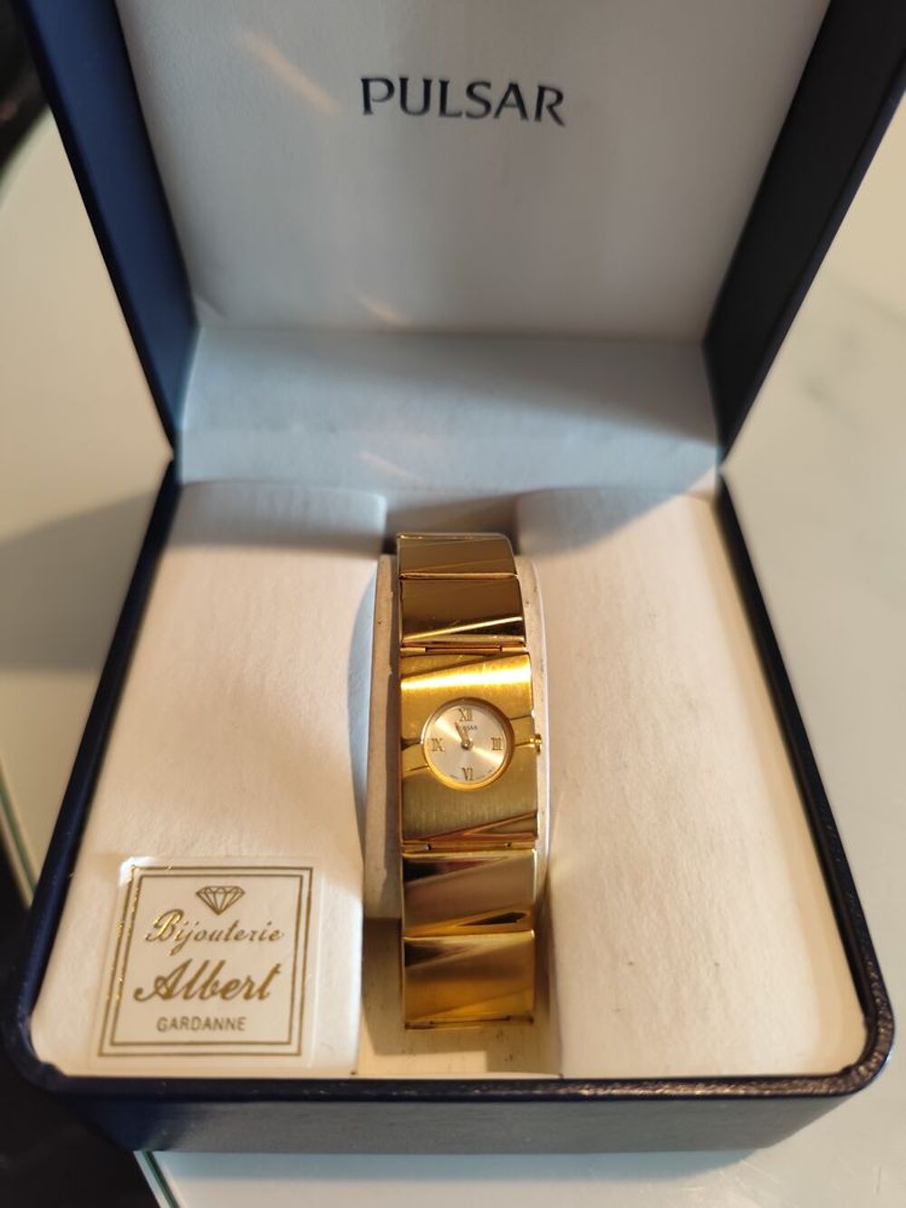 jolie montre pulsar Bijoux et montres
