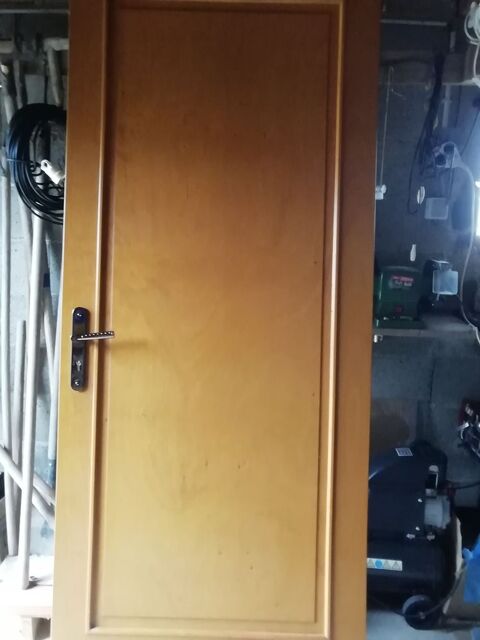 Porte d'entr�e 0 Savigneux (42)