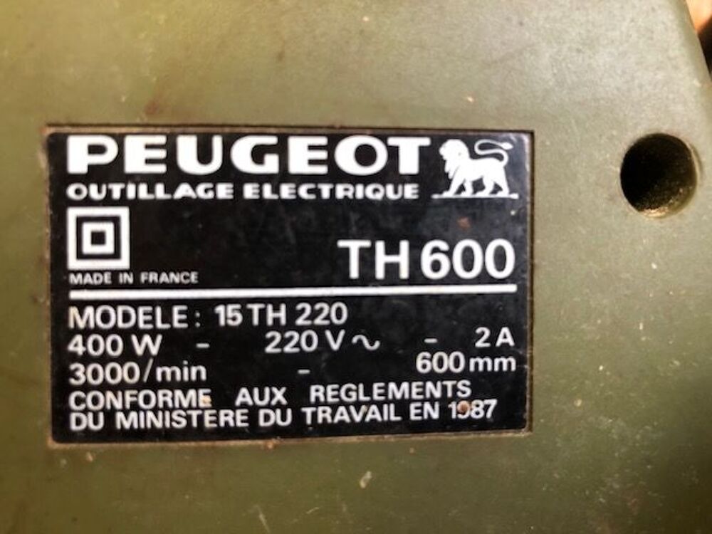 Taille-haie &eacute;lectrique (secteur) Jardin