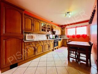  Maison � vendre 10 pi�ces 345 m�