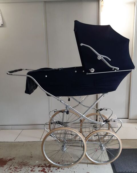 Landau des annes 70 0 Bruz (35)