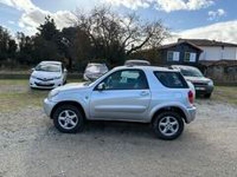 RAV 4 RAV4 115 D-4D VX 2002 occasion 09100 Bonnac