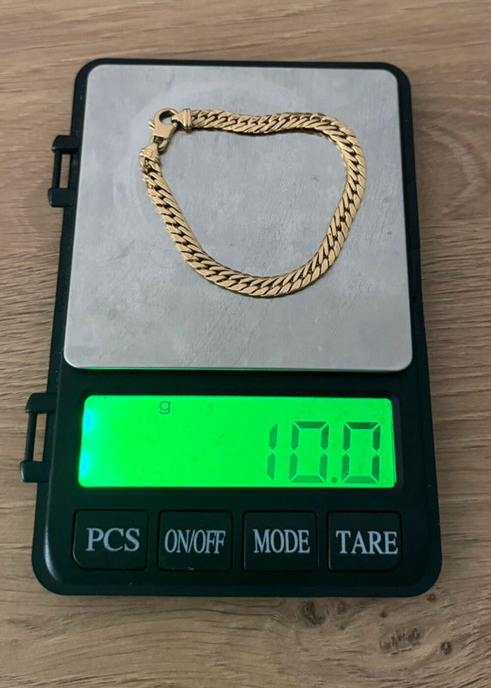 Bracelet en or 18 carats authentique , 10 grammes Bijoux et montres