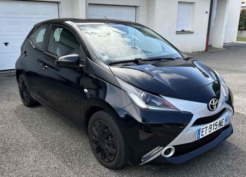 Toyota aygo 1.0 VVT-i x-shift x-play