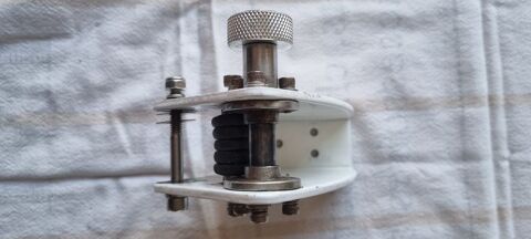 Syst�me de plige de la colonne de direction de trottinette. 20 Fr�jus (83)