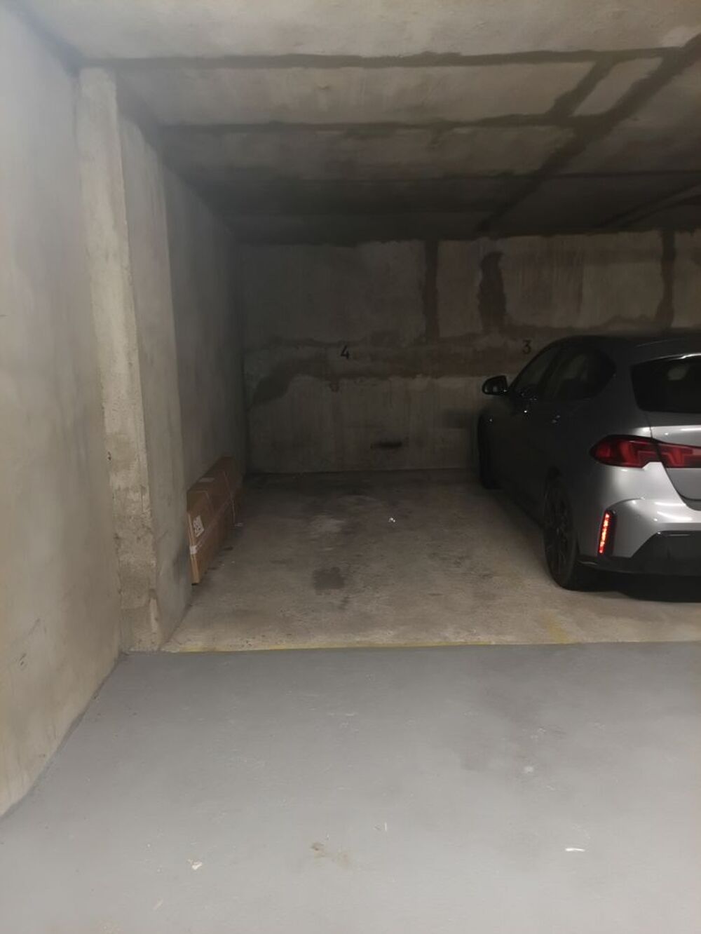 Location Parking/Garage parking pour mito 75011 Paris 11