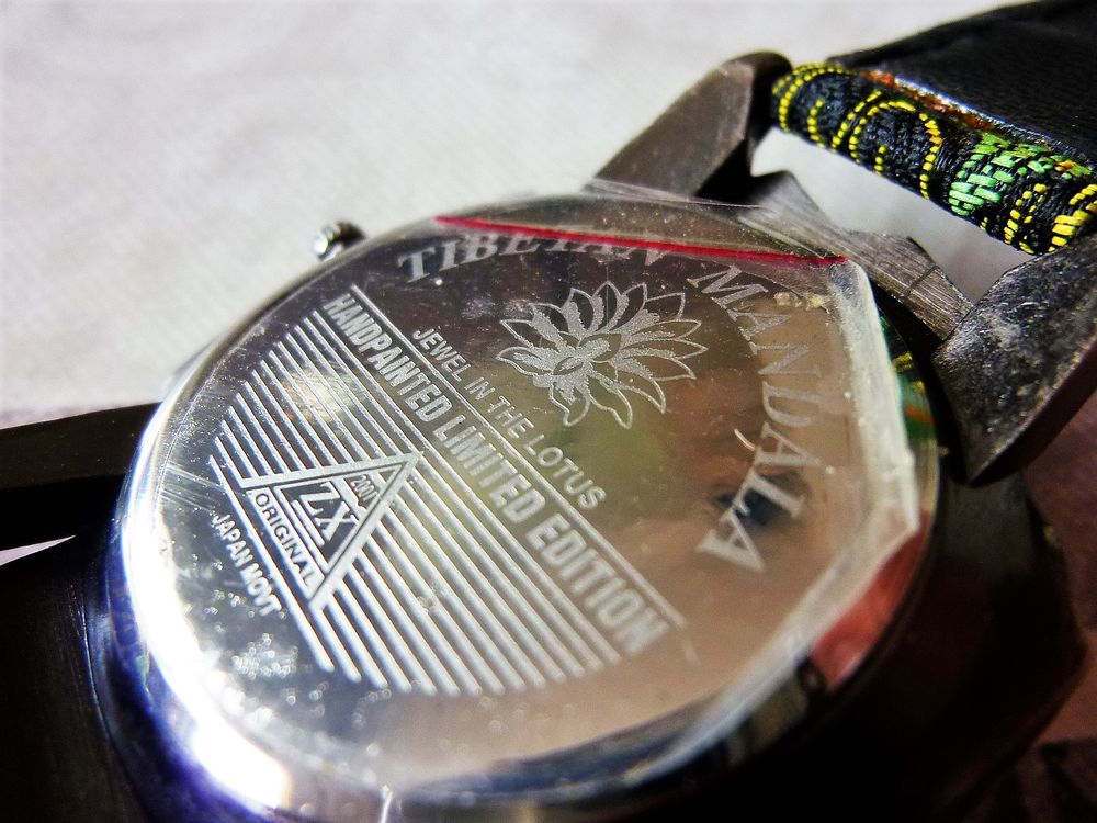 Tib&eacute;taine MANDALA montre &eacute;dition limit&eacute;e 2001 ANQ1003 Bijoux et montres
