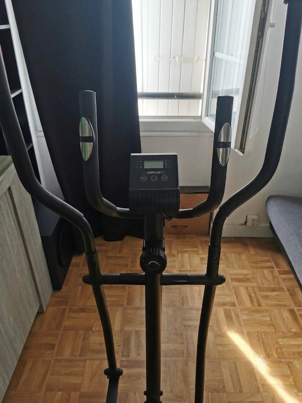 V&eacute;lo elliptique SPARRAW ? Tr&egrave;s bon &eacute;tat Sports