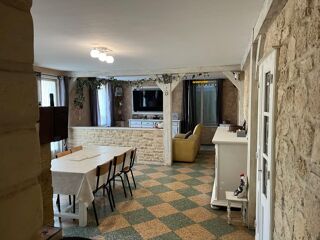  Maison à vendre 14 pièces 225 m²