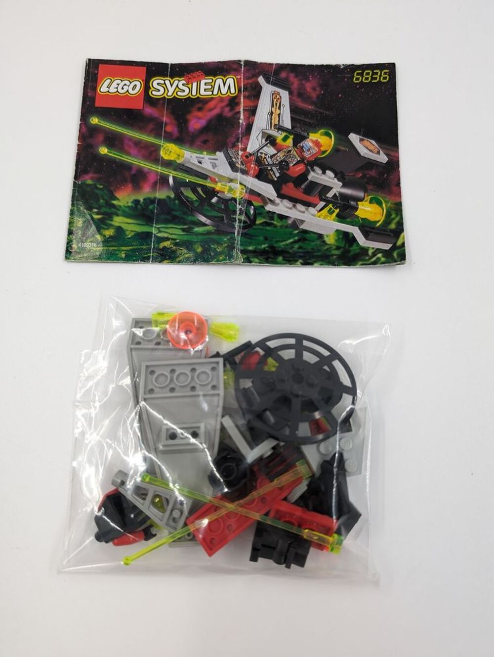 Set Lego 6836 UFO V-Wing Fighter sans boite, complet Jeux / jouets