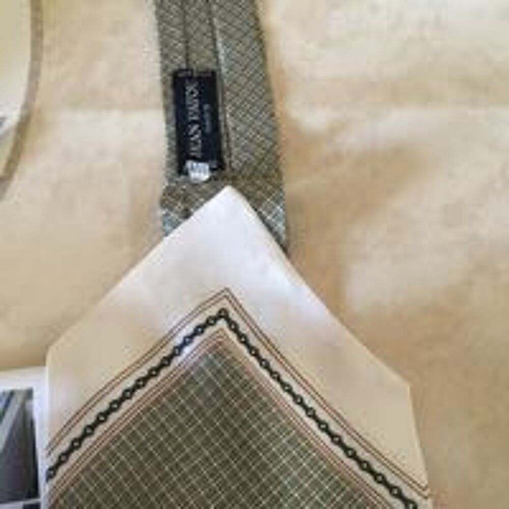 &eacute;charpe en soie Vêtements
