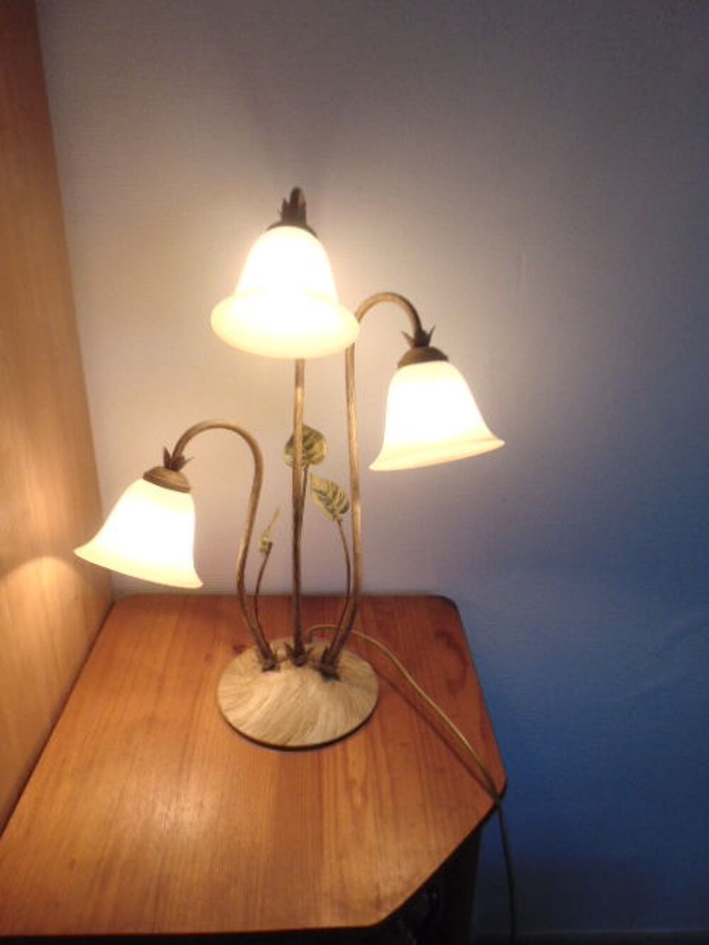 Lampe florale italienne ? Artigiana Lampadari ?? Décoration
