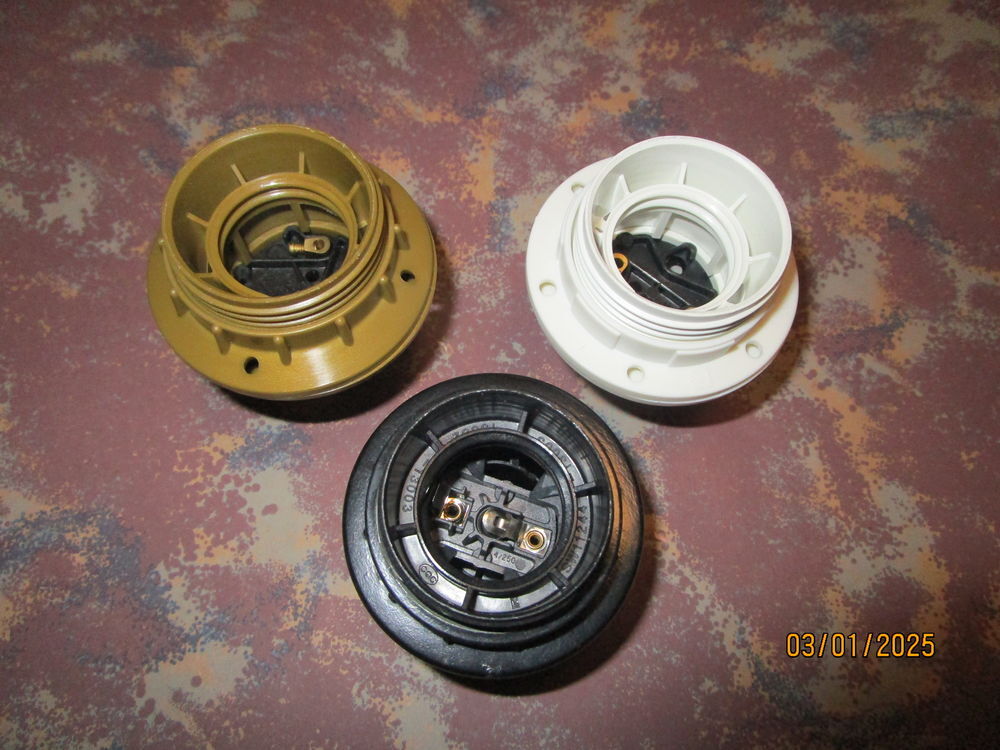 Douilles &agrave; vis E27 double bague Bricolage