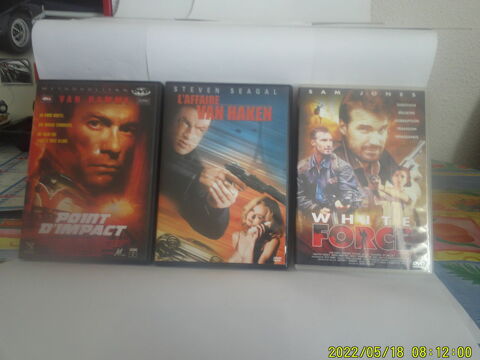 lot  de  ( 36 ) D.V.D  et  CD  - VIDEO 50 Nontron (24)